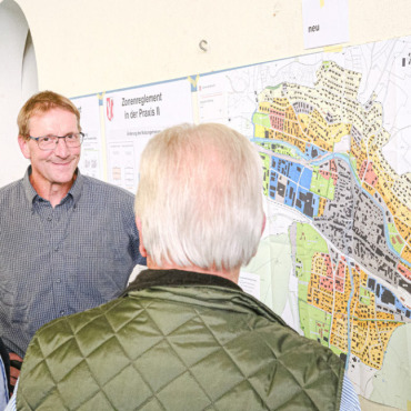 Grüneres Dorf mit mehr Gewerbe