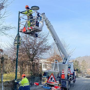 Neue LED-Leuchten installiert