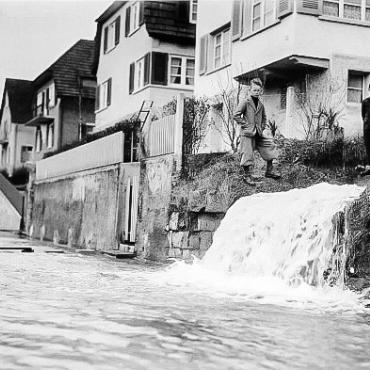 Hochwasser, Dürreperioden, Hitzewellen, Kälteperioden