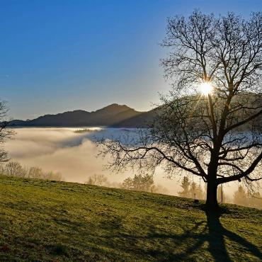 "Bretzwil liegt unter einer Nebeldecke“, schreibt Franz Schweizer aus Bretzwil.