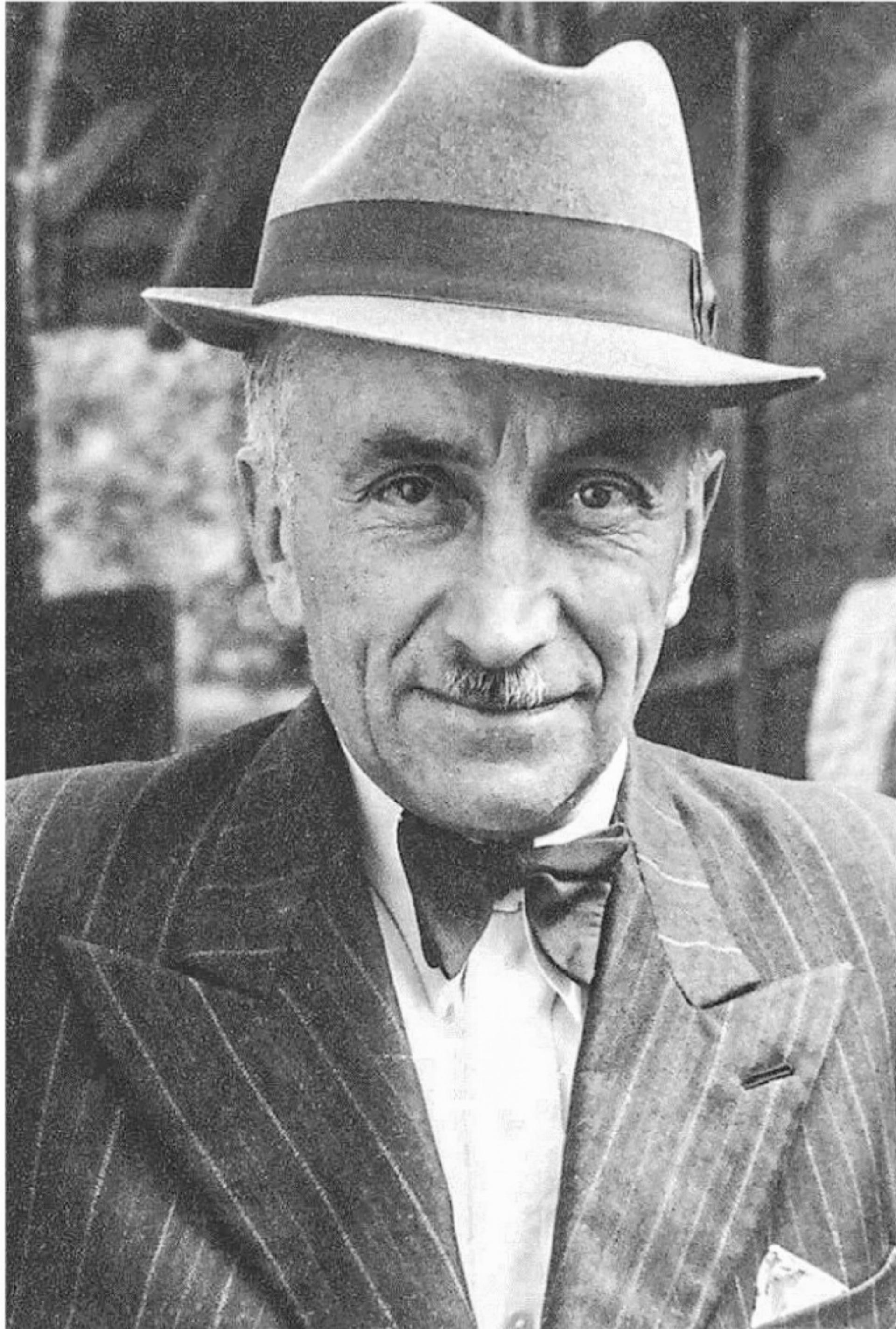 Der malende Wanderer - Das Bild wird blockiert. – Möglicherweise durch einen aktiven Adblocker.