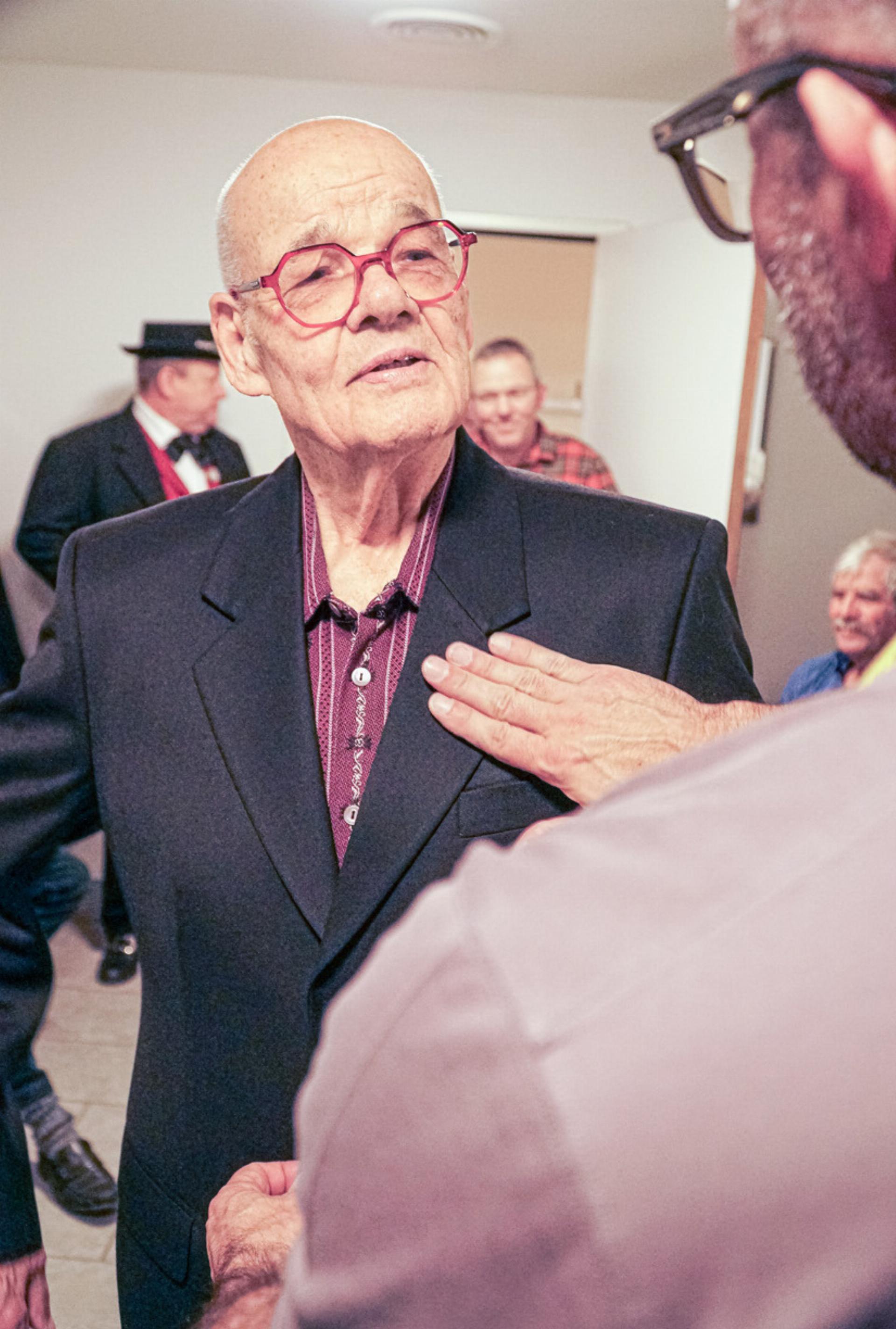 Tradition im frisch genähten Gewand - Das Bild wird blockiert. – Möglicherweise durch einen aktiven Adblocker.