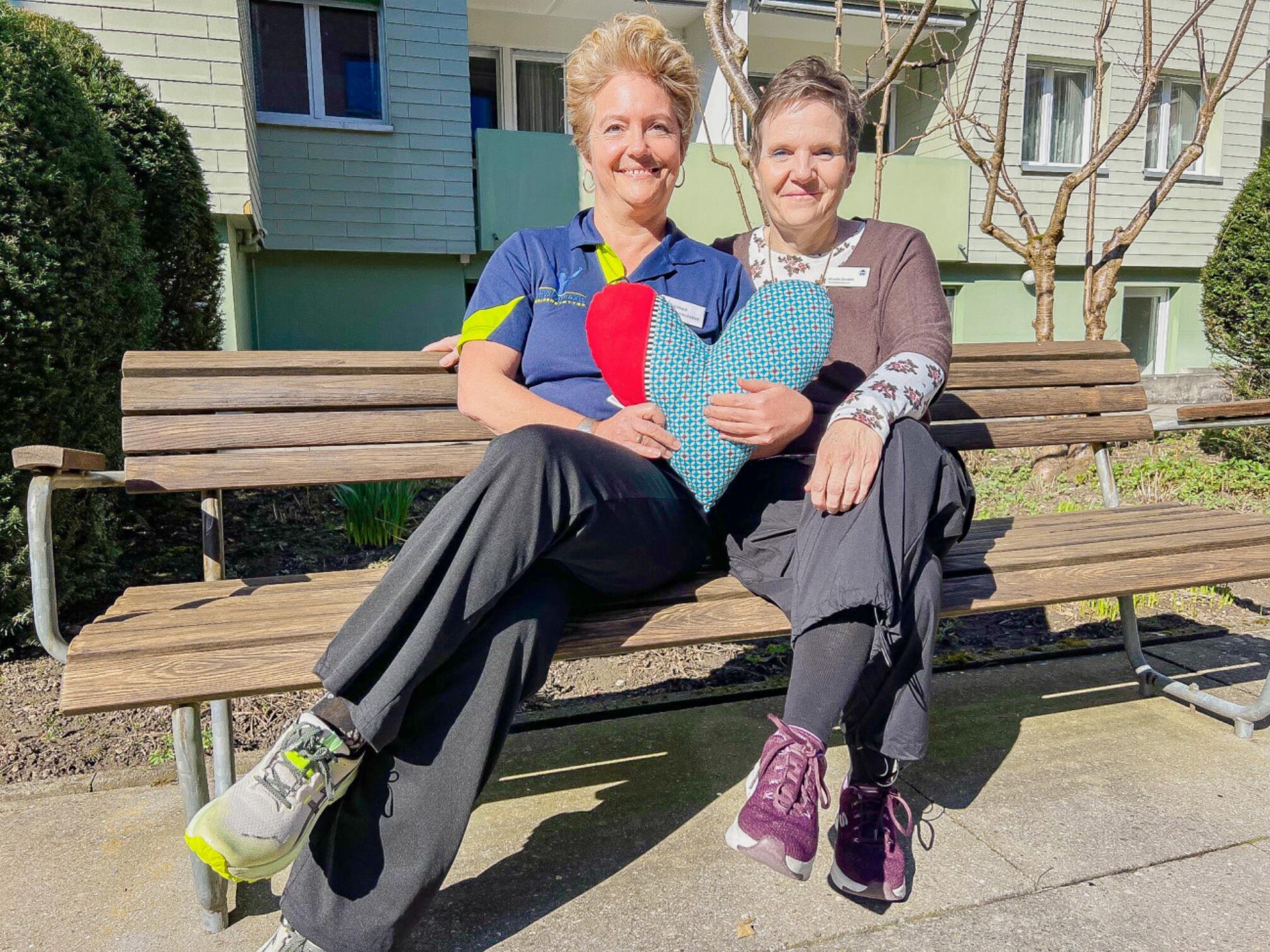 Ein Herz für Brustkrebserkrankte - Das Bild wird blockiert. – Möglicherweise durch einen aktiven Adblocker.