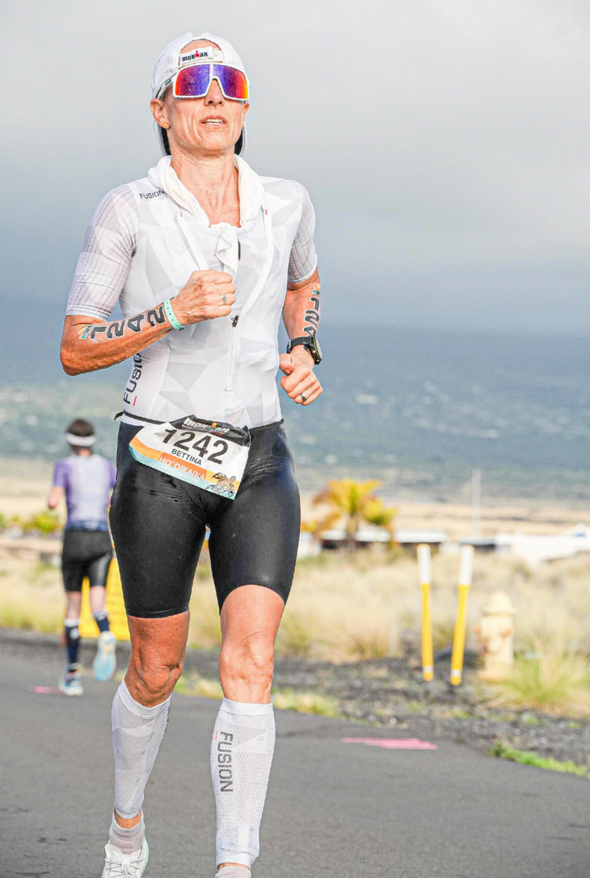 4 Wochen, 2 Weltmeister schaften - Das Bild wird blockiert. – Möglicherweise durch einen aktiven Adblocker.