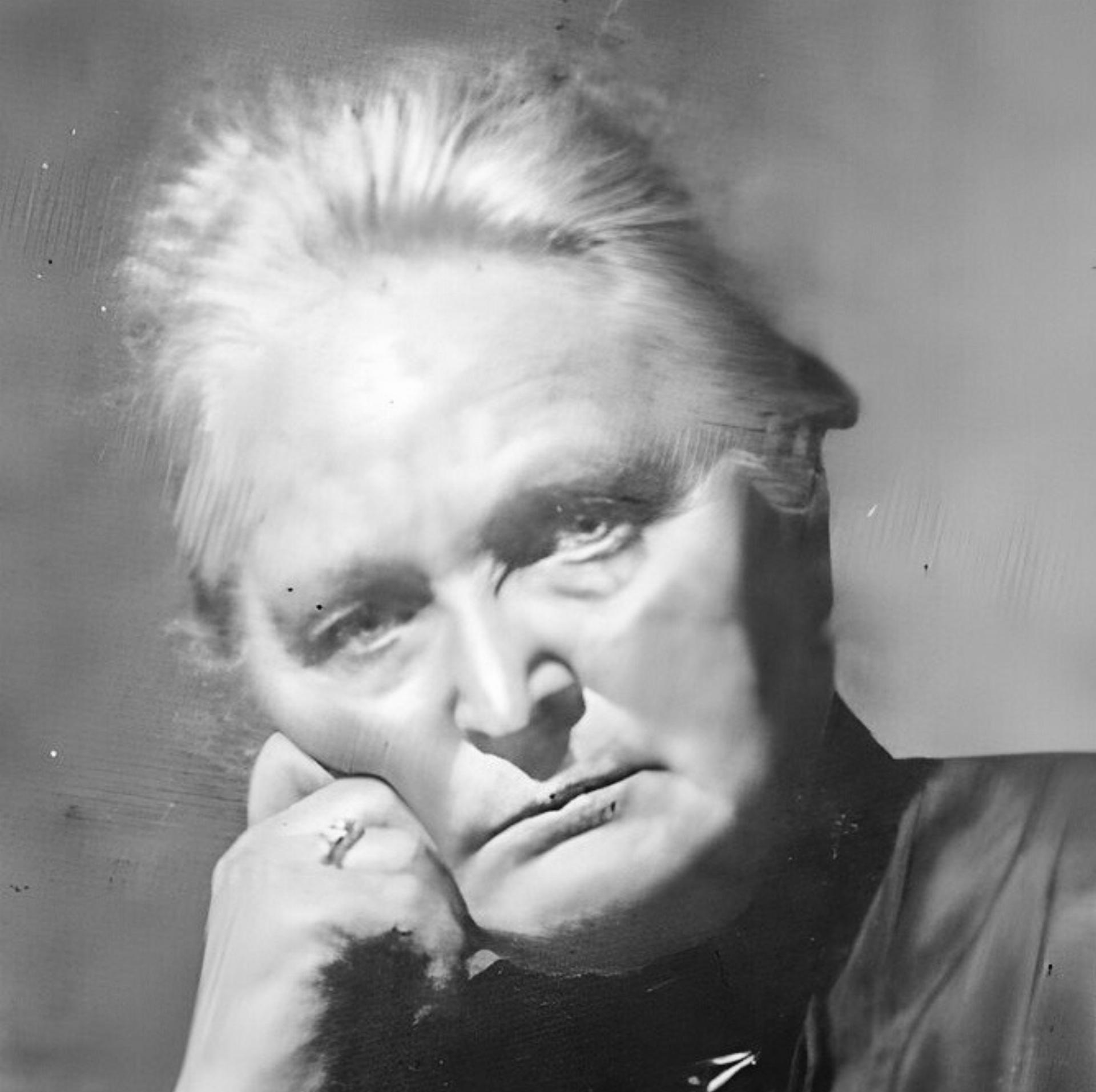 Dichterin, Lehrerin, Menschenfreundin - Das Bild wird blockiert. – Möglicherweise durch einen aktiven Adblocker.