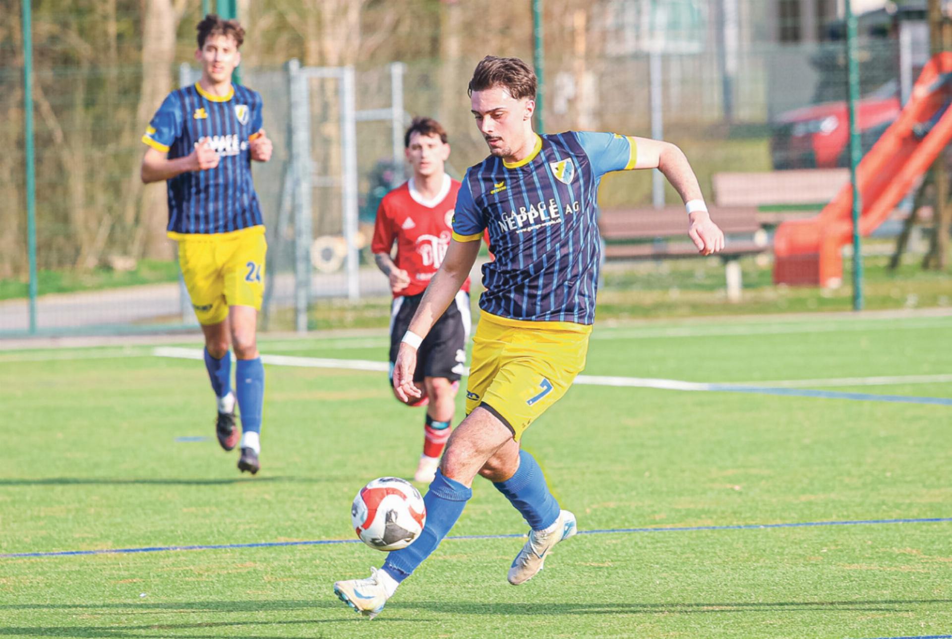 Kantersieg gegen den Tabellennachbarn - Das Bild wird blockiert. – Möglicherweise durch einen aktiven Adblocker.