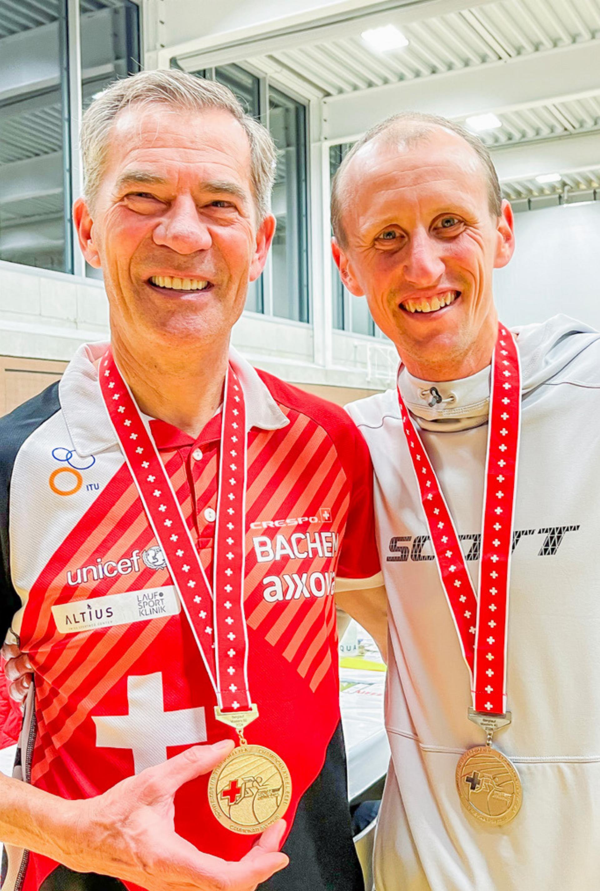 Aeneas Appius und Stephan Wenk (Zweiter M40) und ehemaliger Duathlon-Schweizer-Meister 2016. Bild zvg
