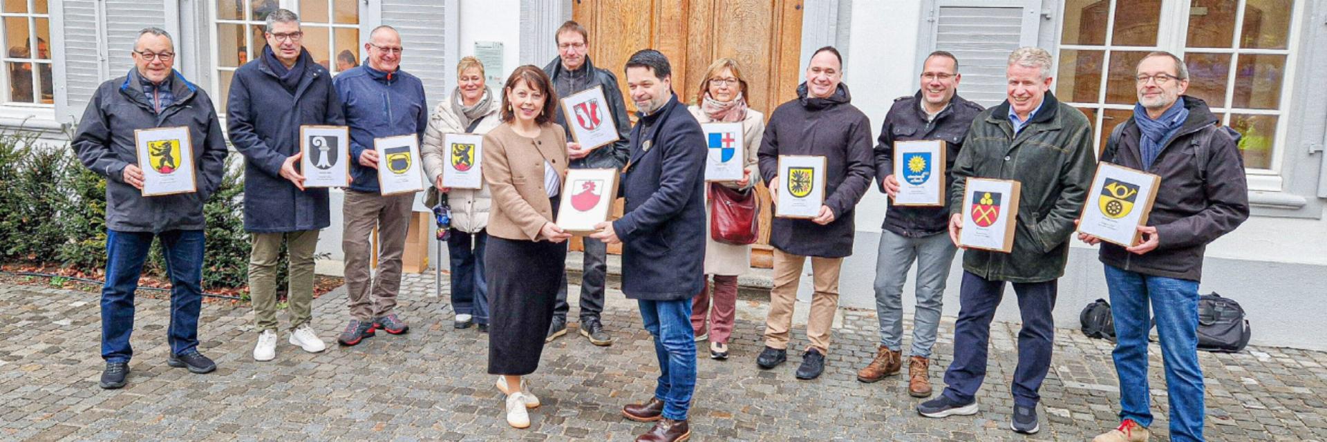 Im Kampf gegen die Schuldenspirale - Das Bild wird blockiert. – Möglicherweise durch einen aktiven Adblocker.