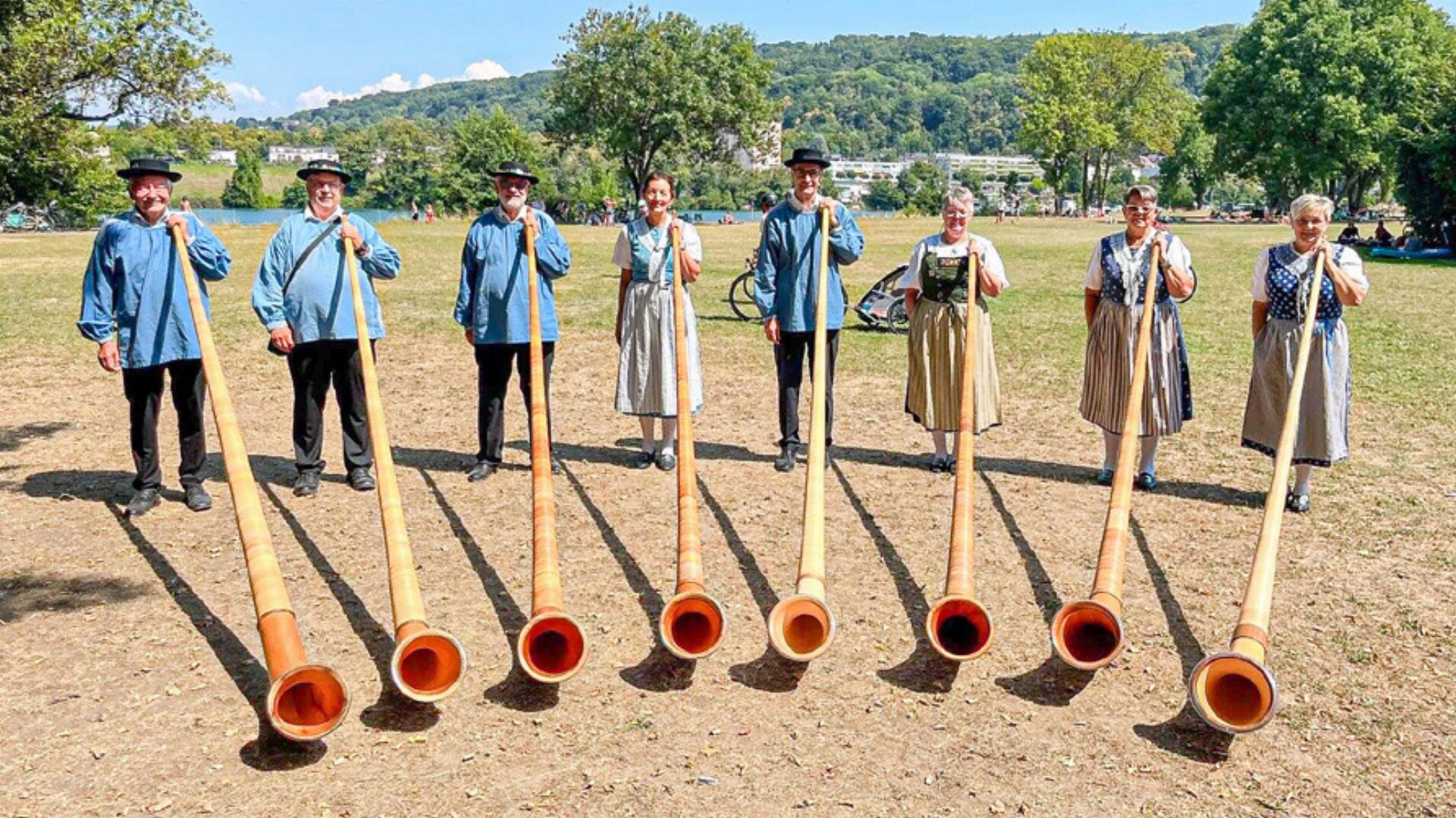 Menschliche Stimmen und Naturtöne - Das Bild wird blockiert. – Möglicherweise durch einen aktiven Adblocker.