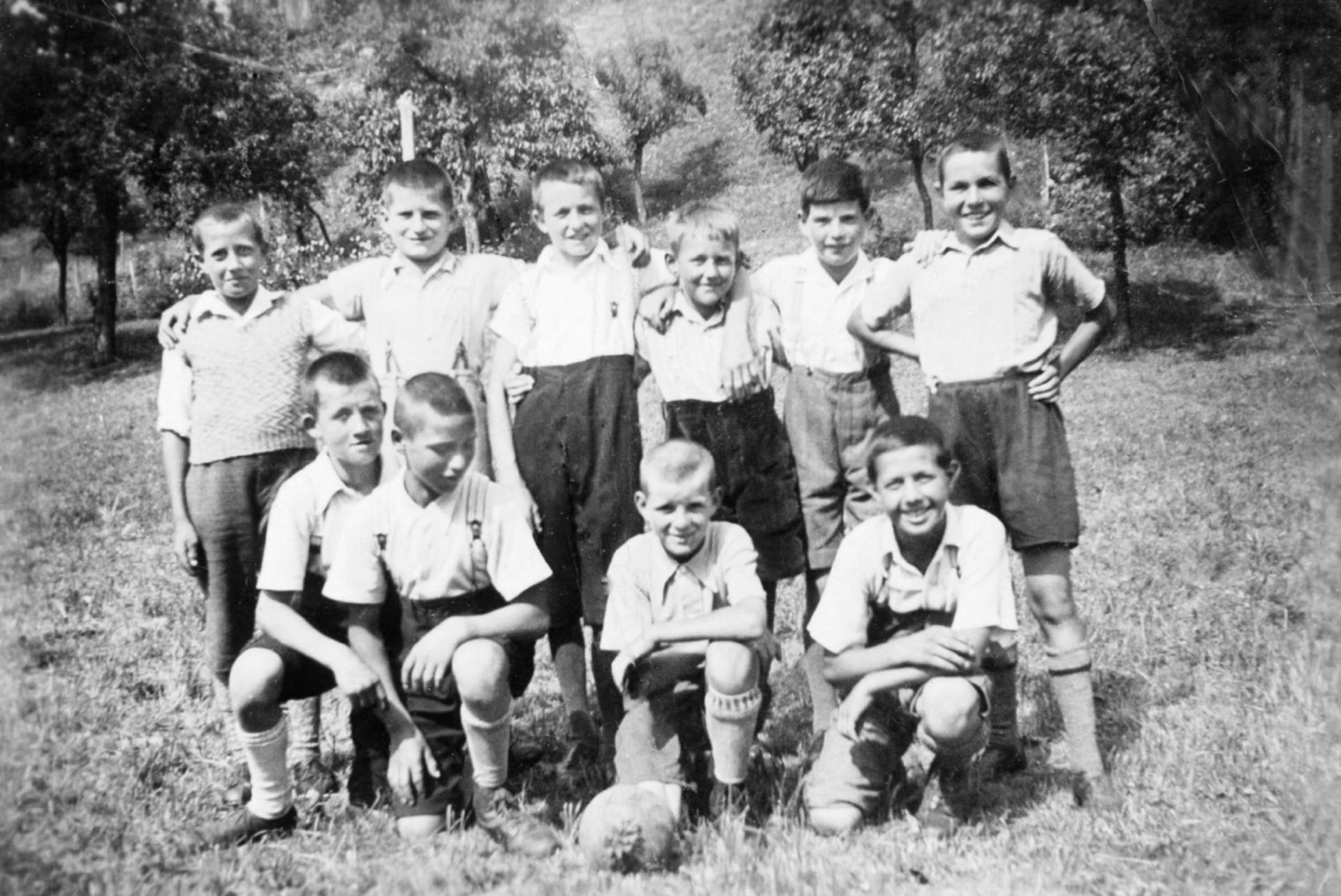 Fussballteam Tecknau - Das Bild wird blockiert. – Möglicherweise durch einen aktiven Adblocker.