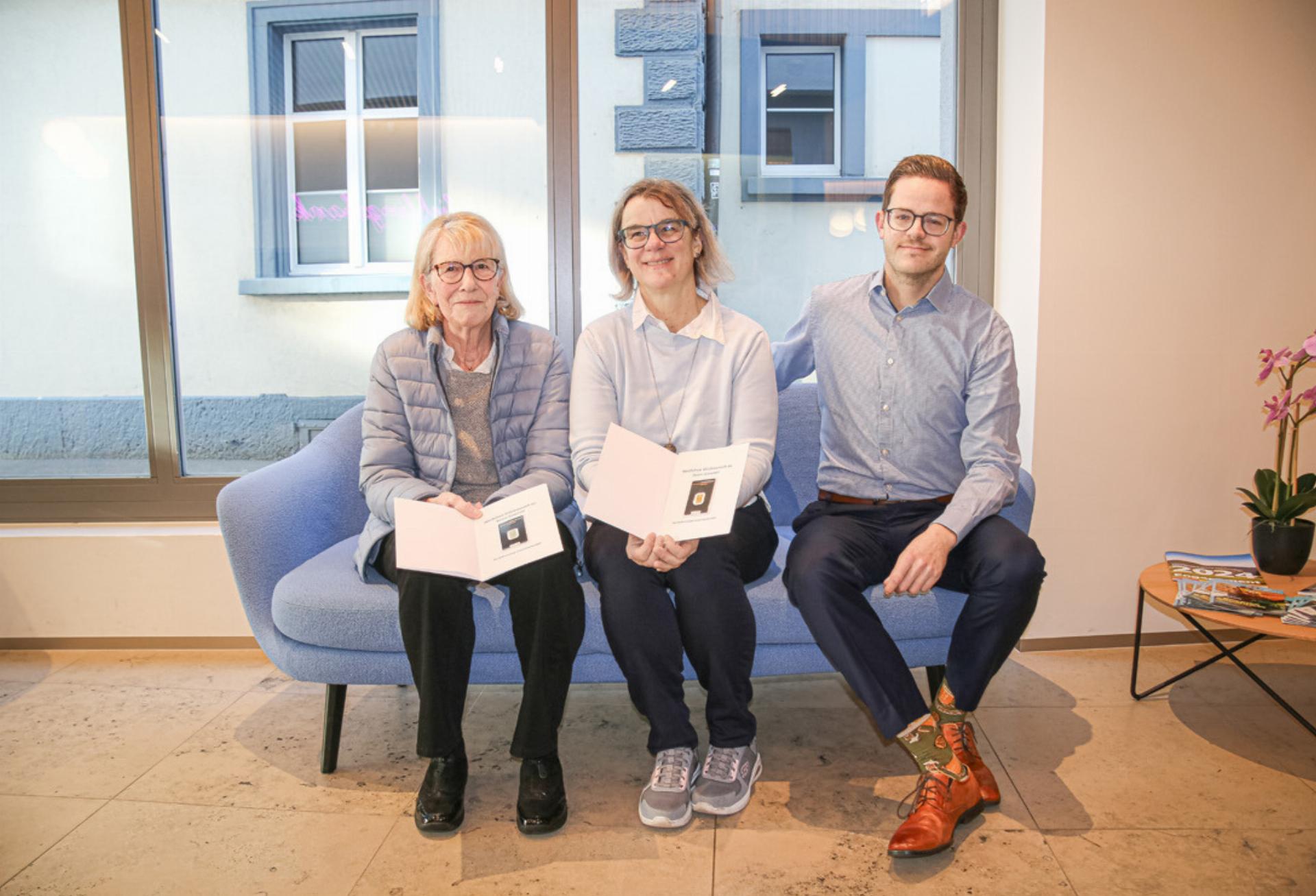 Goldplättchen für erfolgreiche Rätselfans - Das Bild wird blockiert. – Möglicherweise durch einen aktiven Adblocker.