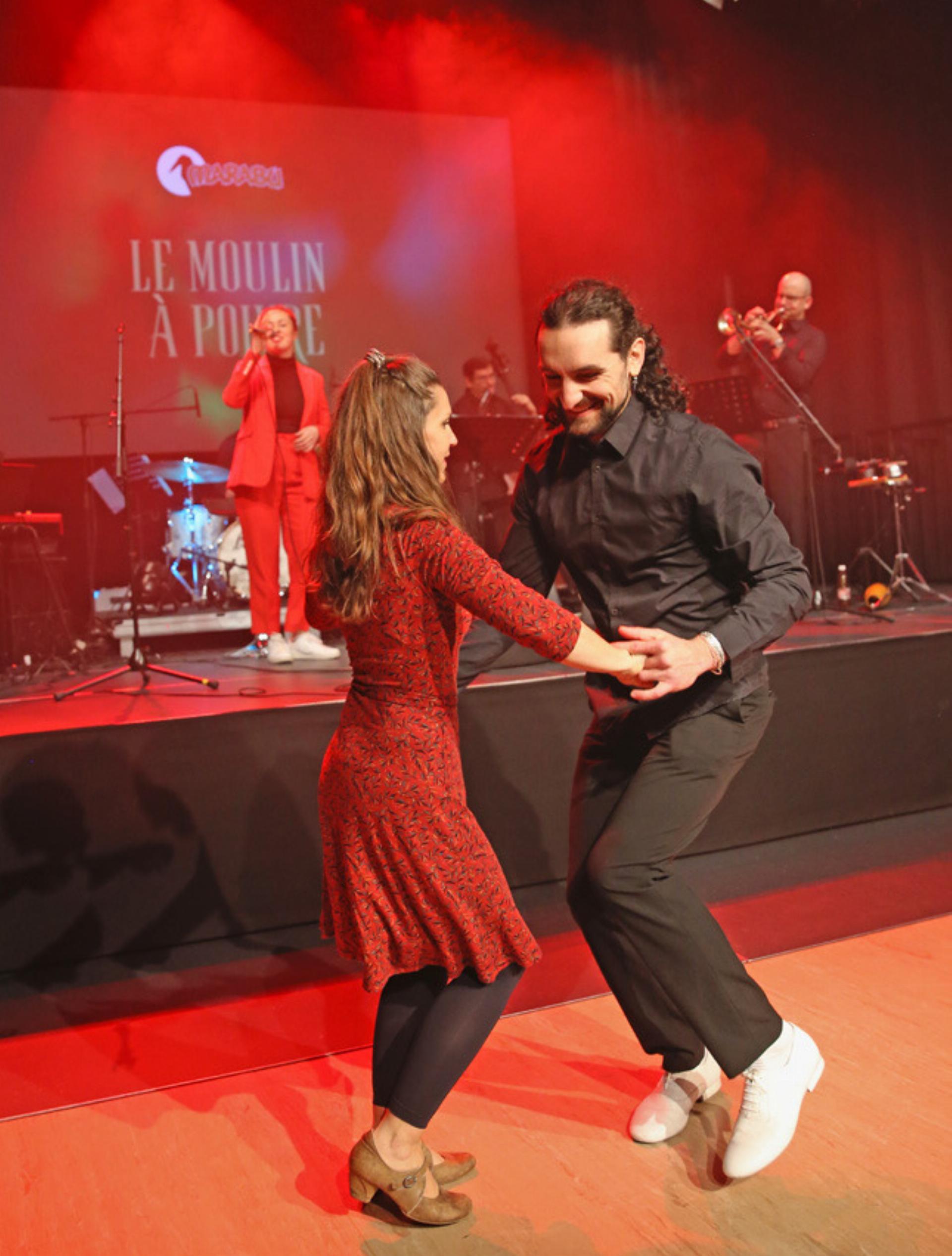 Musik, die bewegt - Das Bild wird blockiert. – Möglicherweise durch einen aktiven Adblocker.