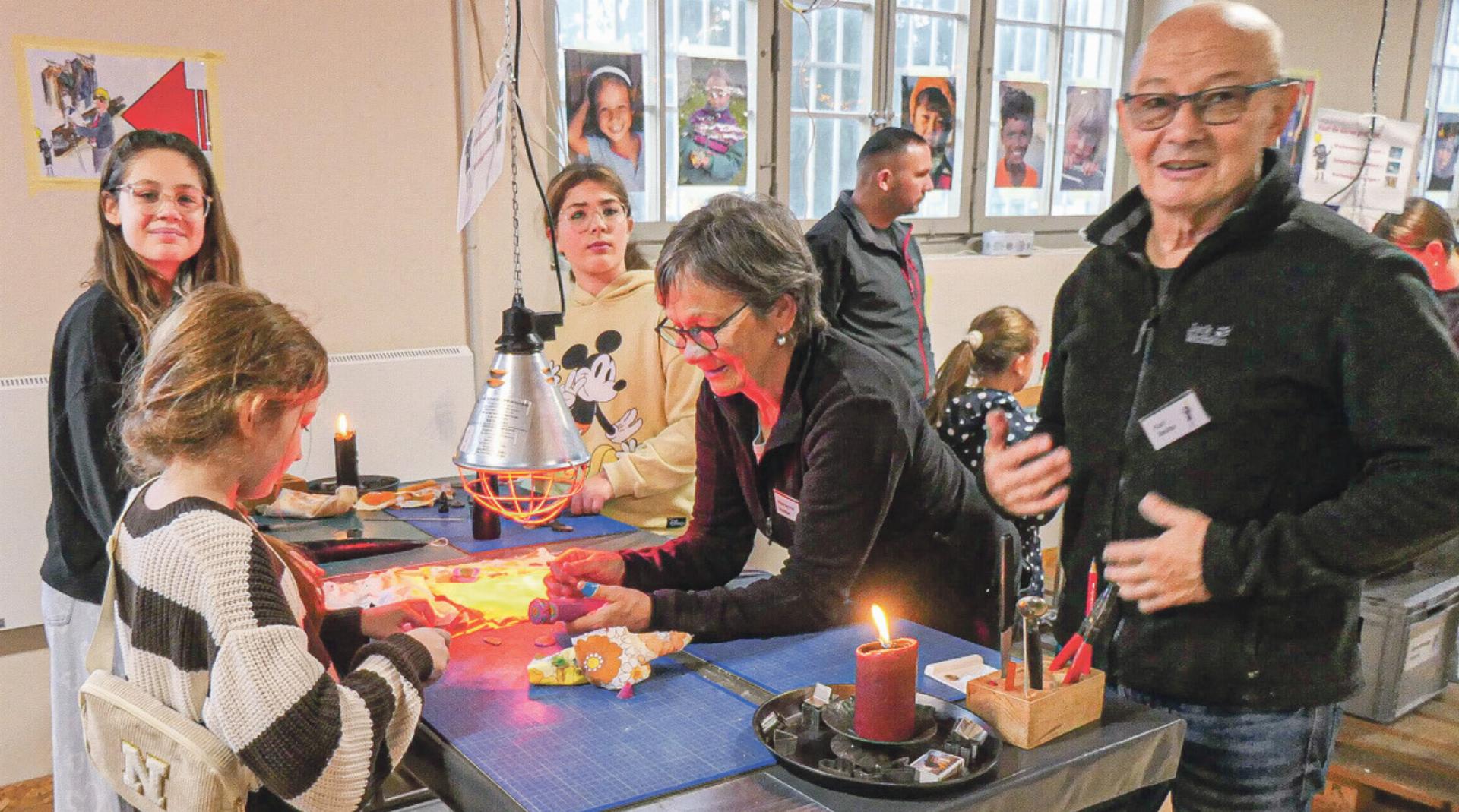 Duft von Wachs, Waffeln und Hotdogs - Das Bild wird blockiert. – Möglicherweise durch einen aktiven Adblocker.