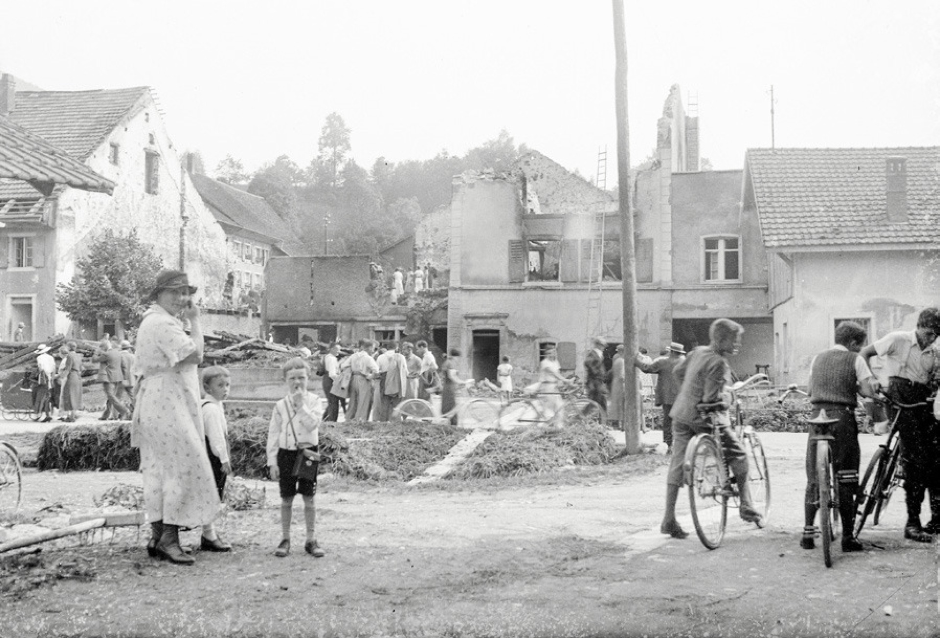 Alte Postkarten erzählen Geschichte und Geschichten