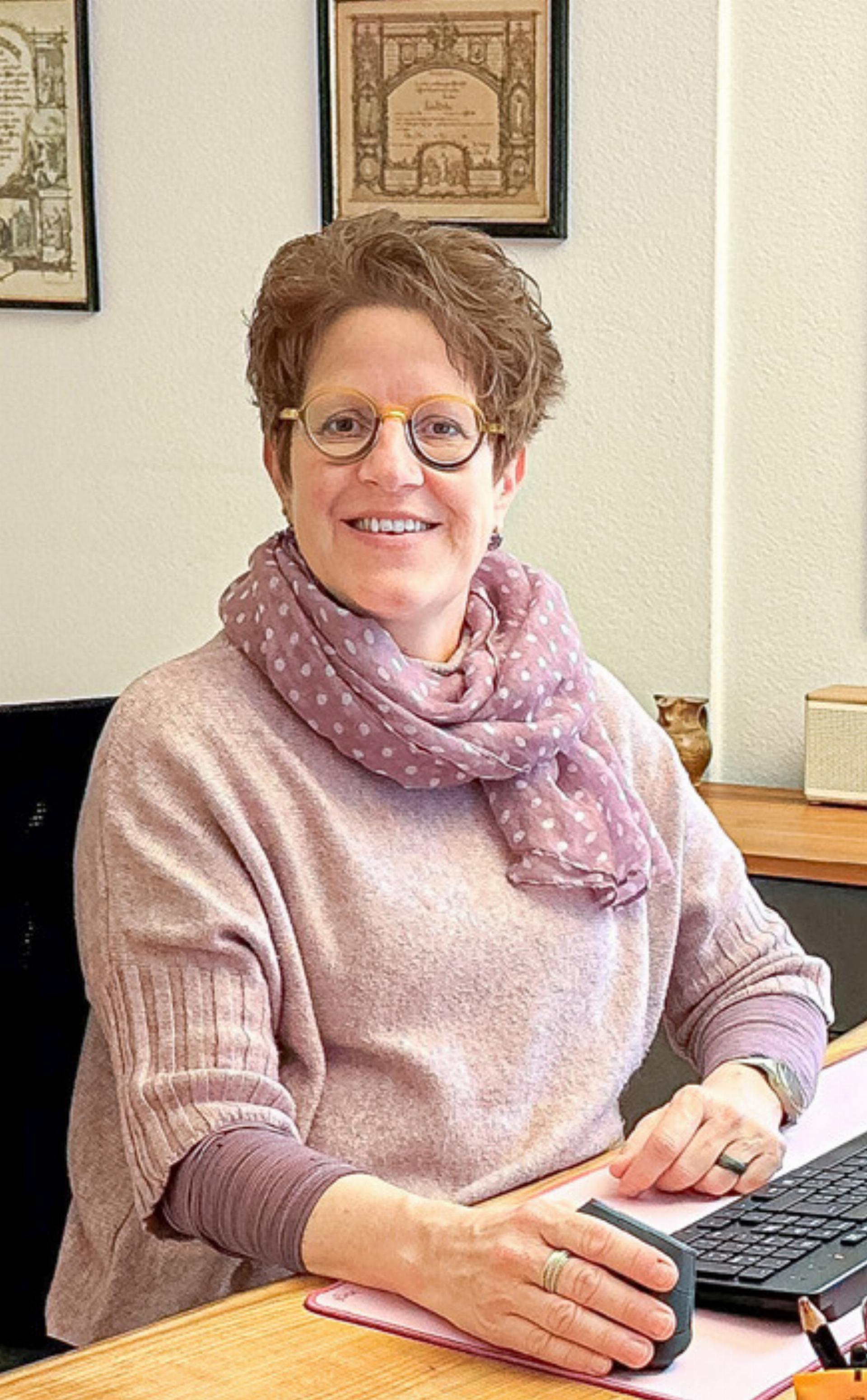 Frauenmehrheit in Reichweite - Das Bild wird blockiert. – Möglicherweise durch einen aktiven Adblocker.