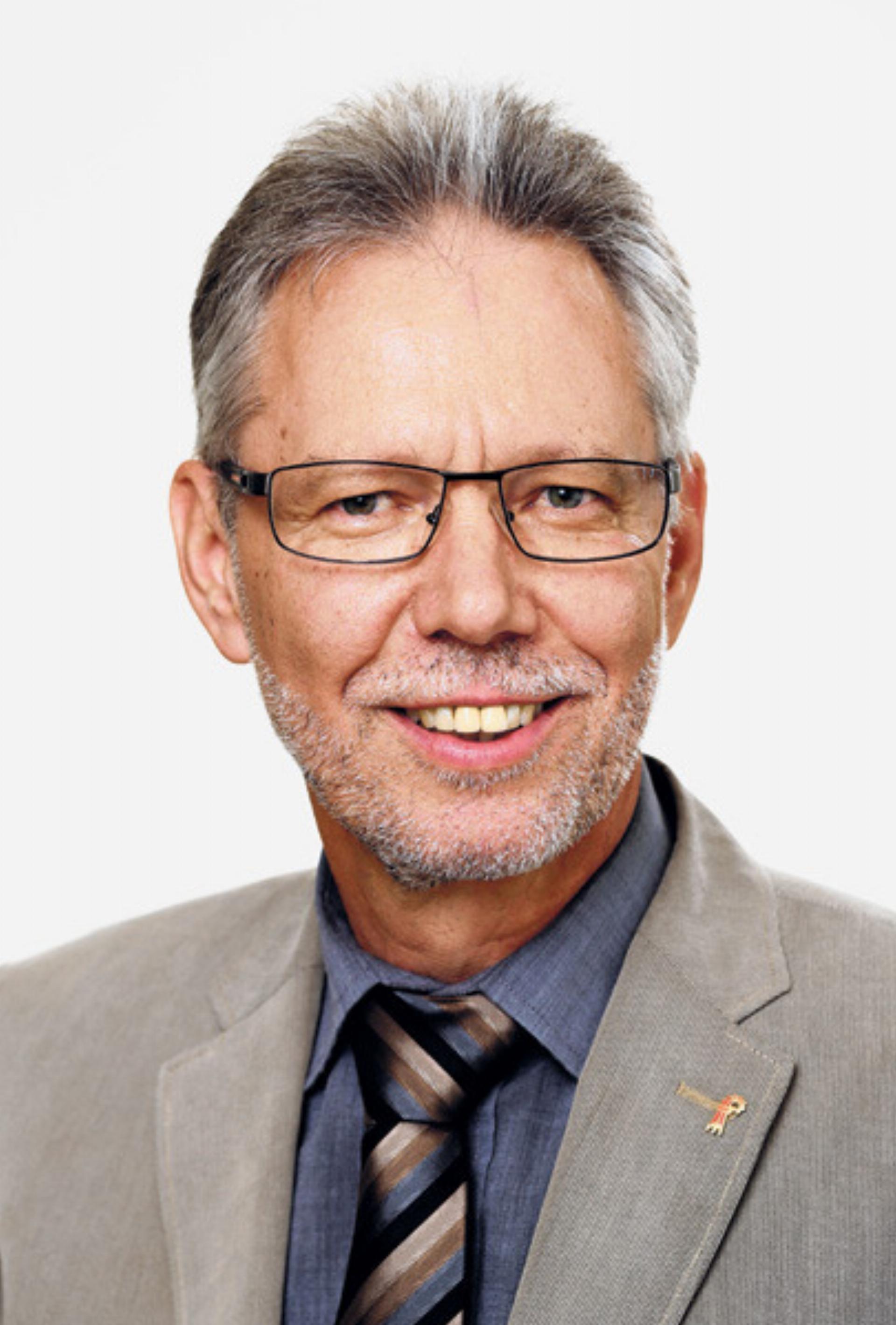 Alle Steuerzahler profi tieren - Das Bild wird blockiert. – Möglicherweise durch einen aktiven Adblocker.