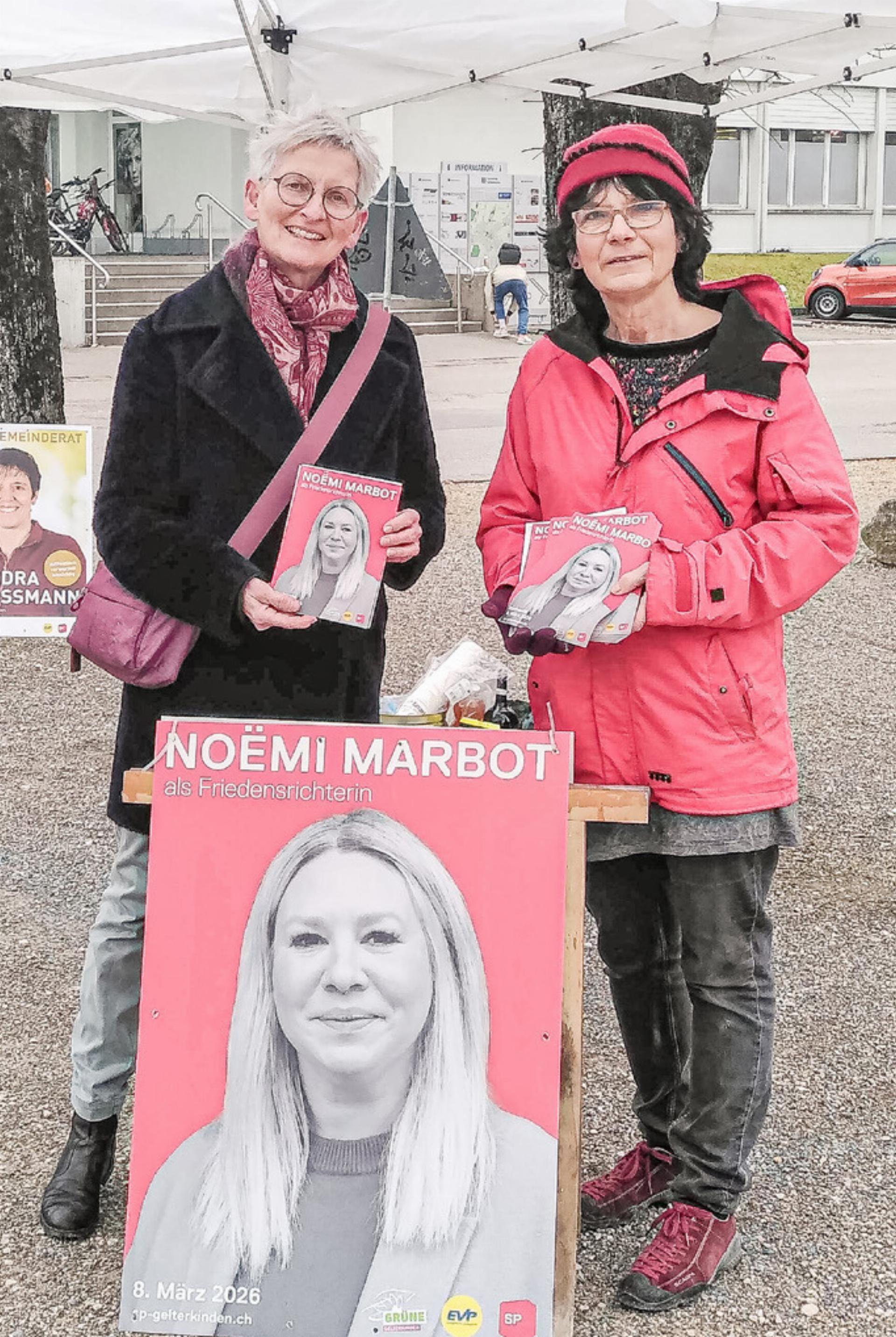 Standaktion in der Allee - Das Bild wird blockiert. – Möglicherweise durch einen aktiven Adblocker.