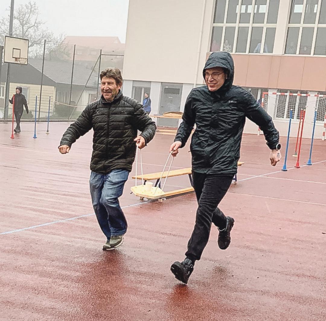 Im Zweier-Team bei garstigen Bedingungen gefordert waren die Teilnehmenden in Titterten. Bild André Frauchiger Im Zweier-Team bei garstigen Bedingungen gefordert waren die Teilnehmenden in Titterten. Bild André Frauchiger