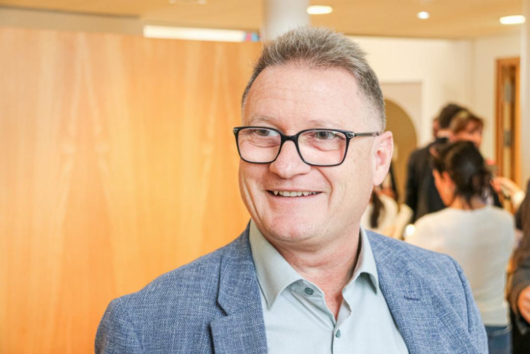 GLP-Präsident Thomas Tribelhorn hatte am Wahlsonntag gut Lachen: Seine Kandidatin Sabine Bucher landete auf dem ersten Platz. Bild Nikolaos Schär GLP-Präsident Thomas Tribelhorn hatte am Wahlsonntag gut Lachen: Seine Kandidatin Sabine Bucher landete auf dem ersten Platz. Bild Nikolaos Schär