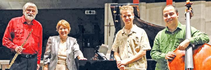 Die Musikerinnen und Musiker spielen Lieder aus verschiedenen Genres.
Bild zvg