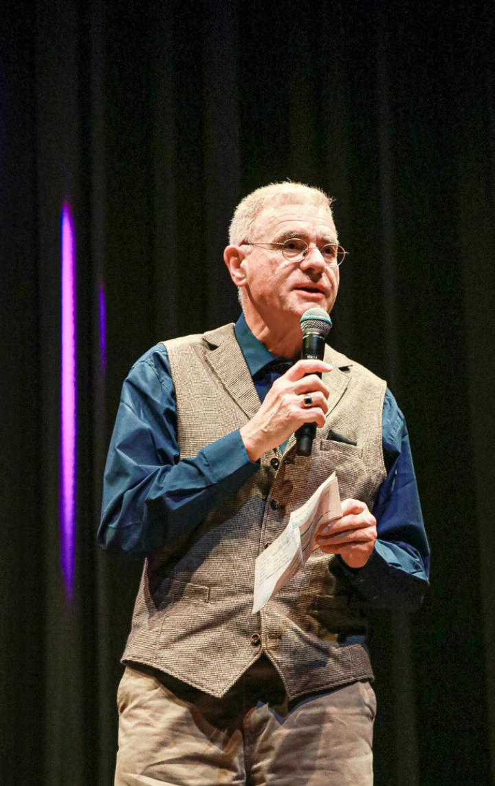 Clubpräsident Stephan Schneider begrüsste die Gäste am diesjährigen Gala-Abend des Rotary Clubs Sissach-Oberbaselbiet.
Bild zvg / Jürg Gohl
