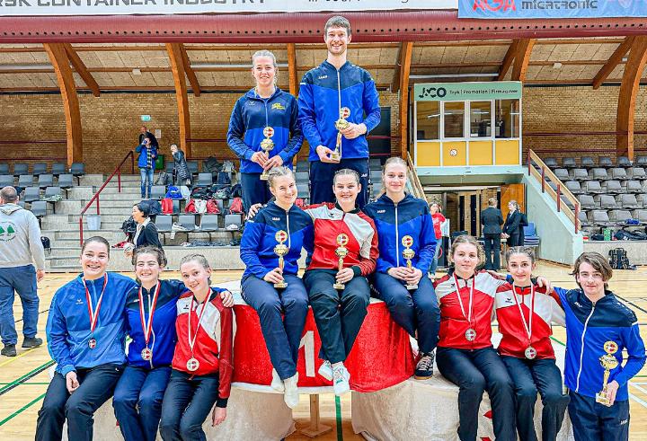 Die Schweizer Delegation holte sich einige
Medaillen in Dänemark.
Bild zvg Die Schweizer Delegation holte sich einige
Medaillen in Dänemark.
Bild zvg