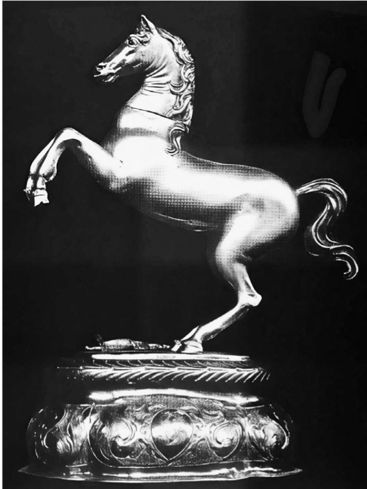 Tafelaufsatz «Silbernes Rösslein», 17. Jahrhundert.
Bild zvg / Kulturhistorisches Museum Basel