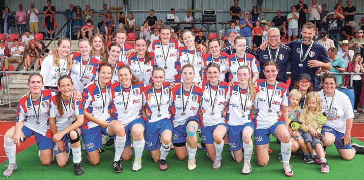 Die Silbermedaille ist der Lohn für eine besondere Cup-Kampagne.
Bilder Edgar Hänggi