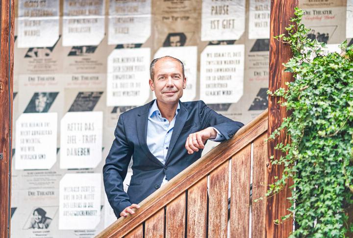 «Neben Konzept und Erfolgsrechnung sind mir die Menschen sehr wichtig – fast noch wichtiger als Excel-Tabellen»: Raphael Wyniger.
Bild zvg / Marc Gilgen