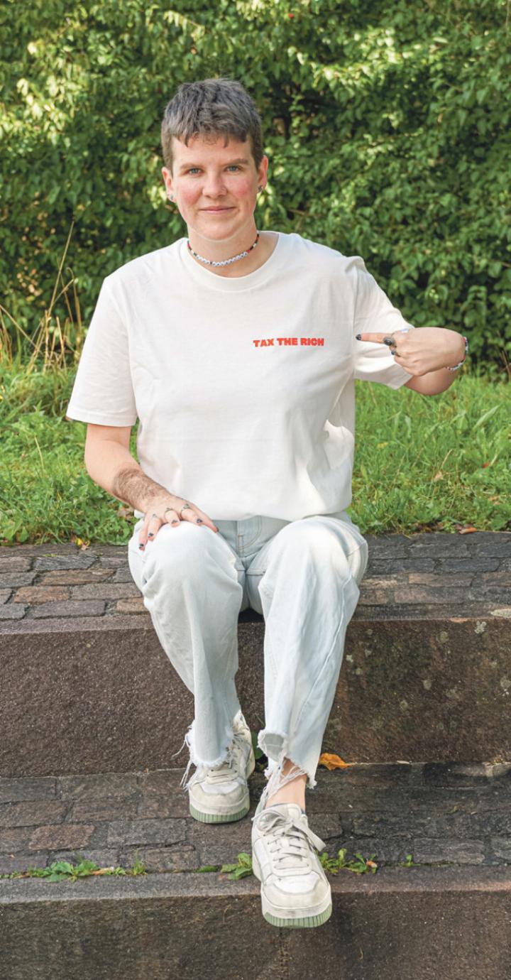 «Ich begrüsse eine Erbschaftssteuer, weil sie auch das kapitalistische System angreift»: Juso-Präsidentin Janine Oberli.
Bild Tobias Gfeller