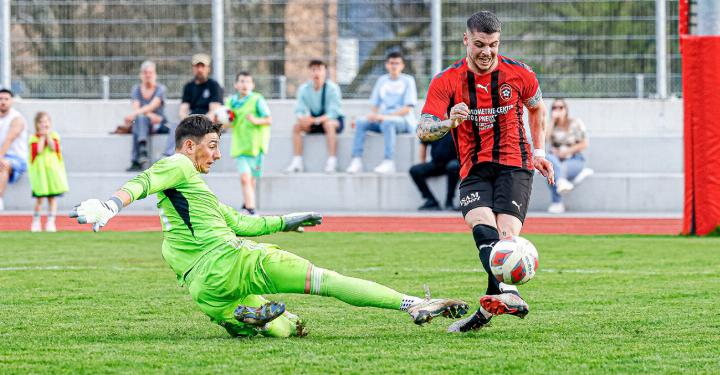 Nach dem Game-Winner gegen Oberwil sichert Mirco Melita der AC Rossoneri auch gegen Allschwil den Sieg. Bild Archiv vs