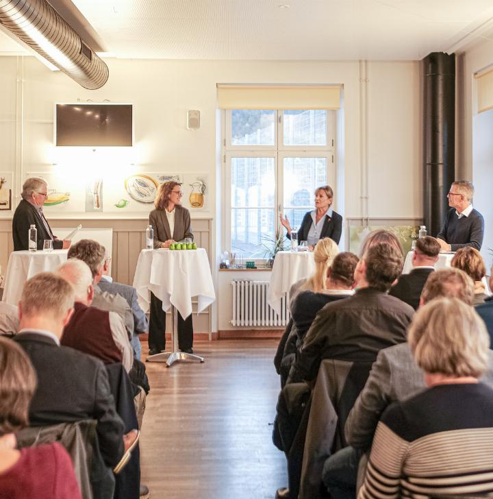 Elf Tage vor der Wahl kreuzten die drei Regierungsratskandidierenden in Liestal die Klingen.
Bild zvg /Simon Schlumpf