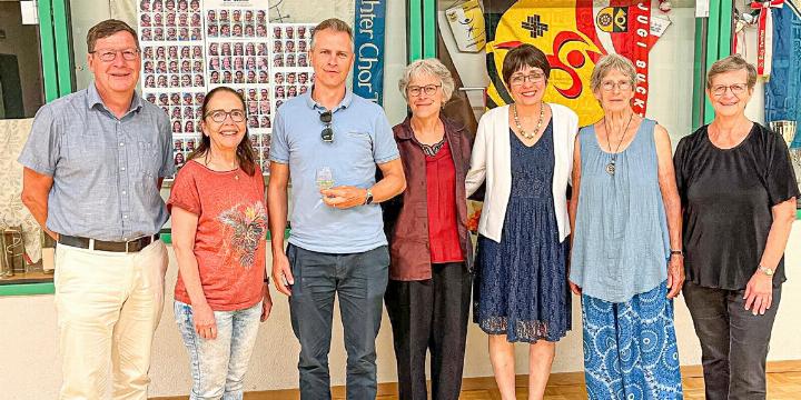Roland Plattner, Gabriela Messerli, Alois Vontobel, Maria Moser, Elisabeth Christen-Augstburger, Barbara Jansen und Regula Meschberger (von links).
Bild zvg