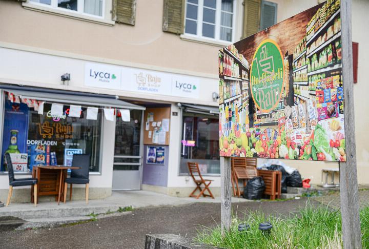 Viele Bennwilerinnen und Bennwiler sind sich einig: Eine Schliessung des Dorfladens wäre ein Verlust.
Bild ch.