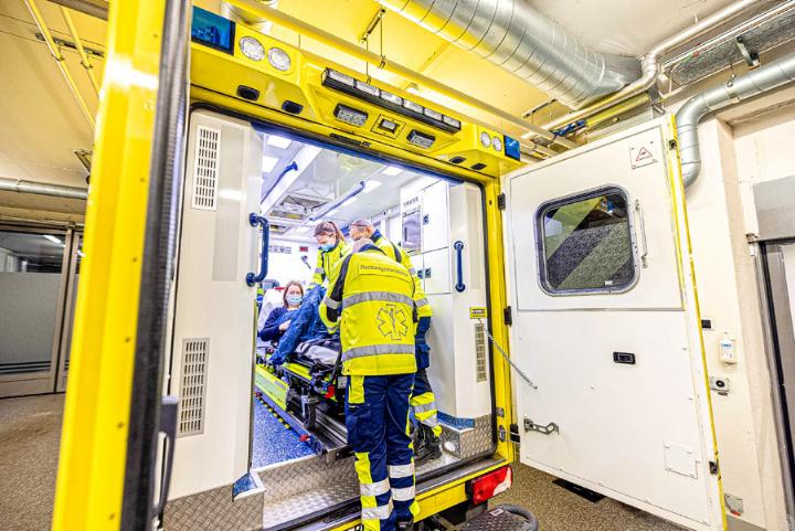 Die Rettungswache in Gelterkinden samt stationiertem Krankenauto ist eine wichtige Verbesserung der Hilfsfristen im Einsatzgebiet des KSBL. Bild zvg