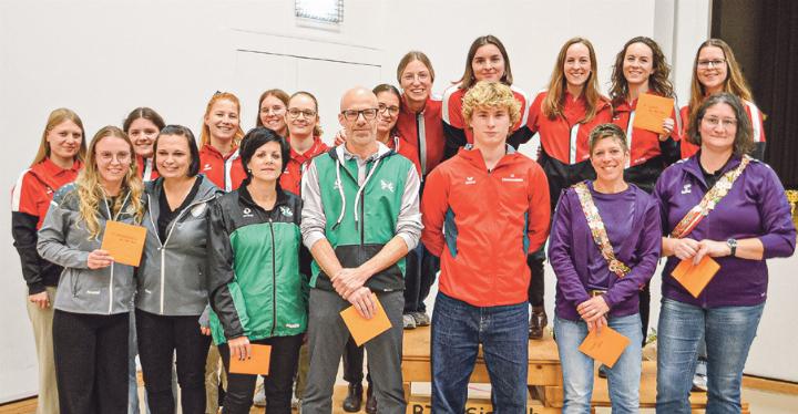 Der Bezirksturnverband Sissach konnte an seiner Delegiertenversammlung zahlreiche Turnerinnen und Turner ehren. Bild zvg