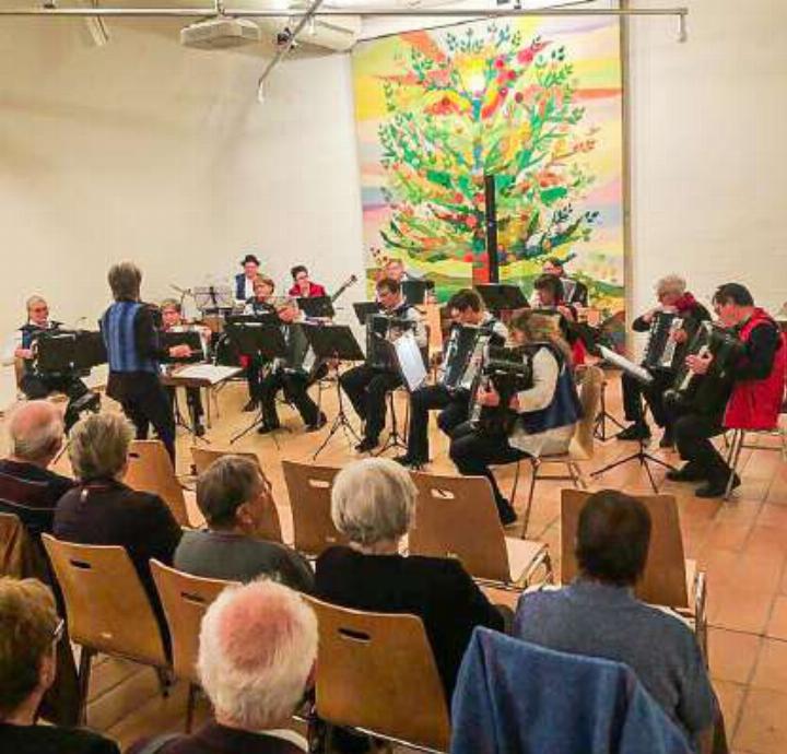 Der Auftritt der Akkordeongruppe Oberbaselbiet und des Handharmonika-Clubs Schafisheim. Bild zvg