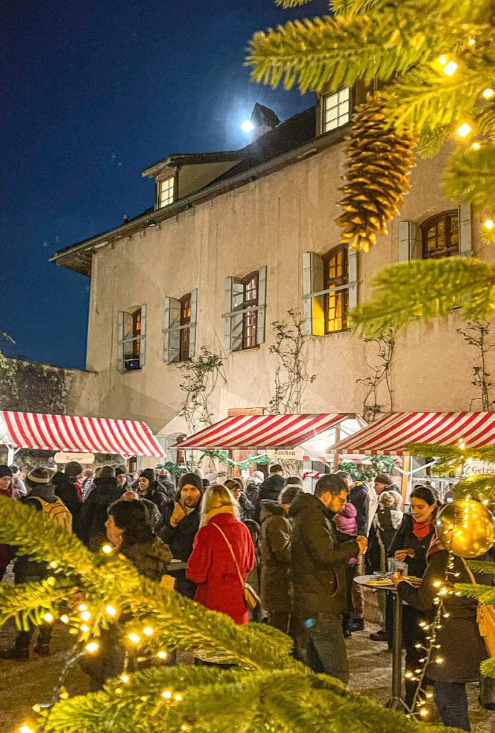 Der Mond war am Weihnachtsmarkt auf dem Wildenstein der heimliche Star.