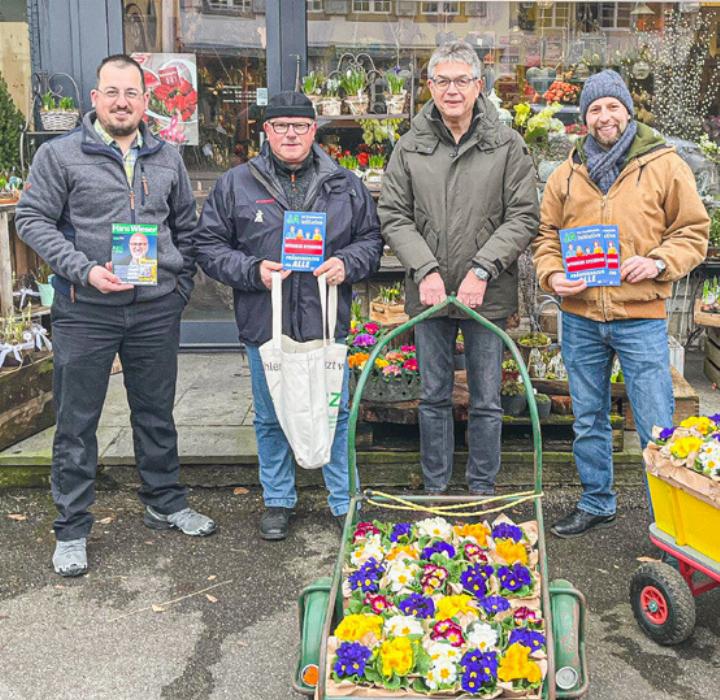 Landrat Markus Meier (Zweiter von rechts) unterstützte die Aktion. Bild zvg