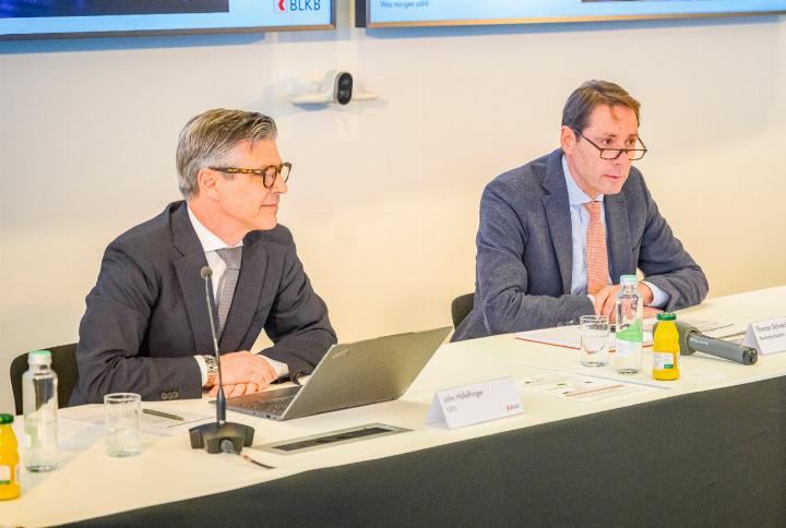Die BLKB-Kapitäne John Häfelfinger (53, links) und Thomas Schneider (60) gehen nächstes Jahr von Bord. Bild zvg