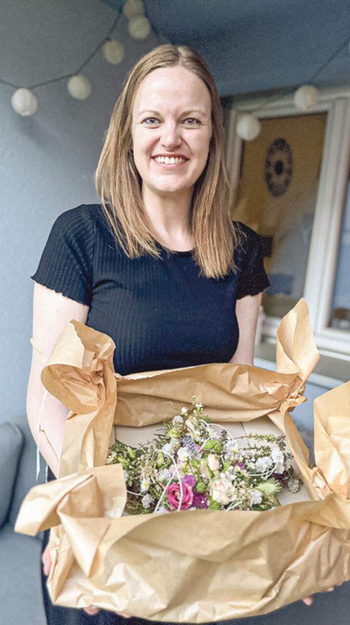 Danja Sumi aus Lausen freut sich über den «stella insieme». Bild zvg