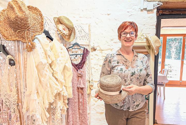 Gabriele Frei in der «Schüüre 70» in Wintersingen. Bild Brigitte Keller