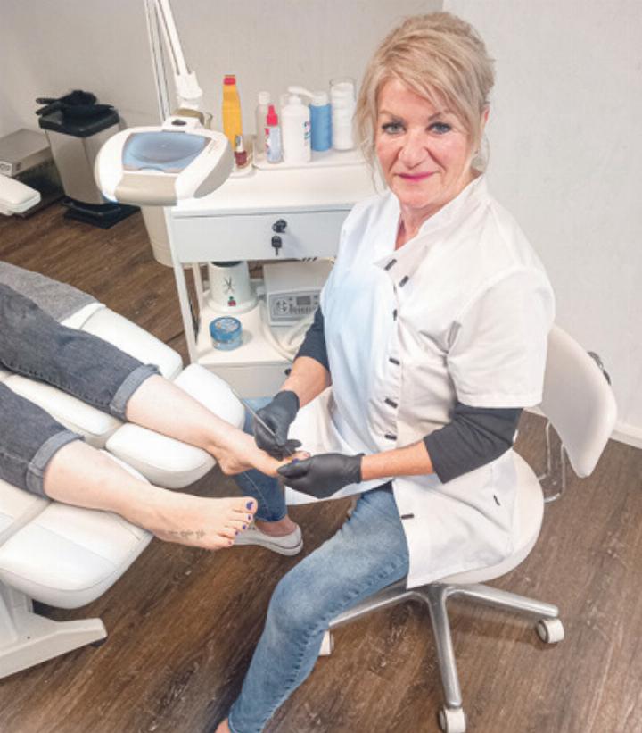 Andrea Sigura-Thommen in ihrer Praxis in Gelterkinden. Bild zvg