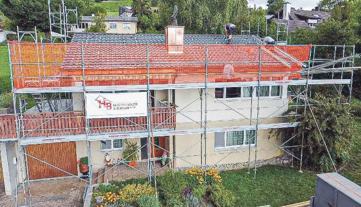 Ergänzt wird das Leistungsspektrum von der Hugentobler & Bürgin GmbH durch den Gerüstbau. Bild zvg Ergänzt wird das Leistungsspektrum von der Hugentobler & Bürgin GmbH durch den Gerüstbau. Bild zvg