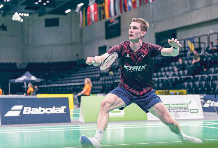 Joel König im Element – elf Jahre lang hat sich alles um Racket und Shuttle gedreht.
Bild zvg / Martin Göggel Joel König im Element – elf Jahre lang hat sich alles um Racket und Shuttle gedreht.
Bild zvg / Martin Göggel