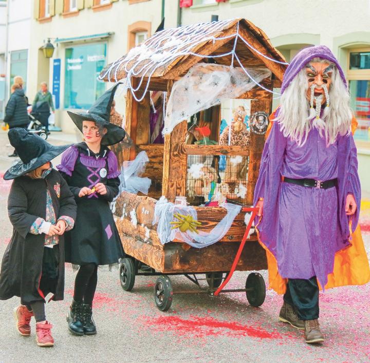 Auch diese mystische Kleinformation hatte ihren Platz beim Umzug.