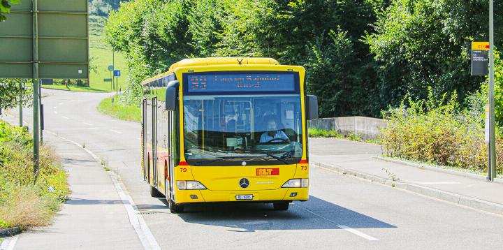 Ab Dezember 2025 gibt es die Busverbindung Lausen–Ramlinsburg–Lampenberg vielleicht nicht mehr. Bild je.