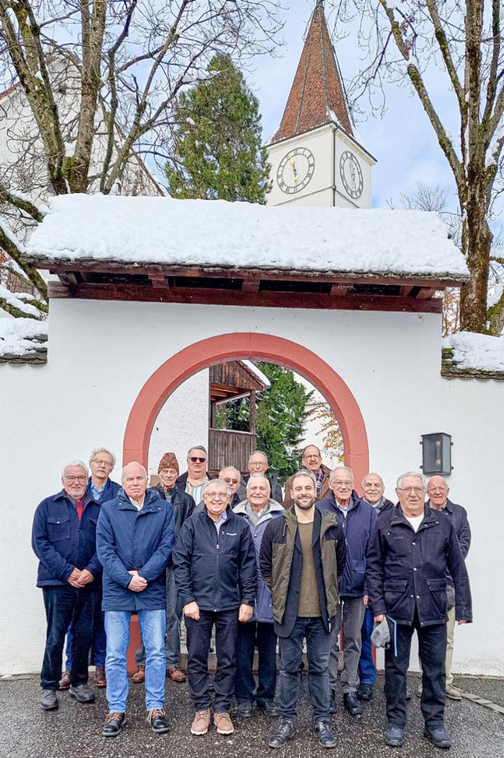 Der Männerchor reist gesanglich in die Vergangenheit. Bild zvg