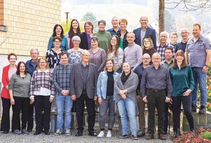 Das Team der Lerch Treuhand AG – mit vielen langjährigen Mitarbeitenden. Bilder zvg