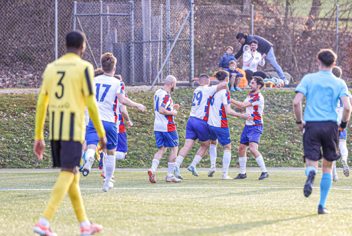 Gelterkinden jubelt zum Rückrundenauftakt. Bild Michael Herrmann